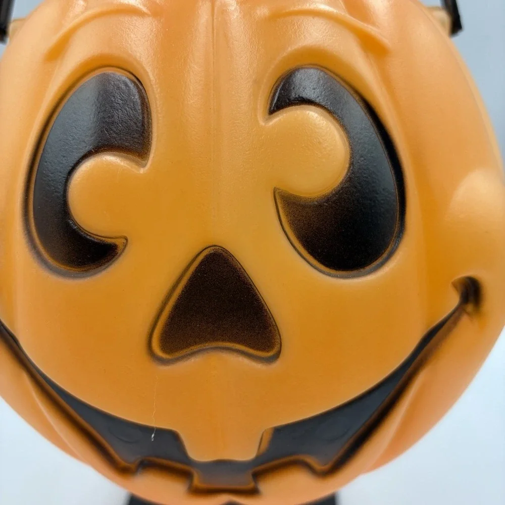 Vintage 1997 Halloween Trick Treat Jack-O-Lantern Pumpkin Bucket Pail  Blow Mold